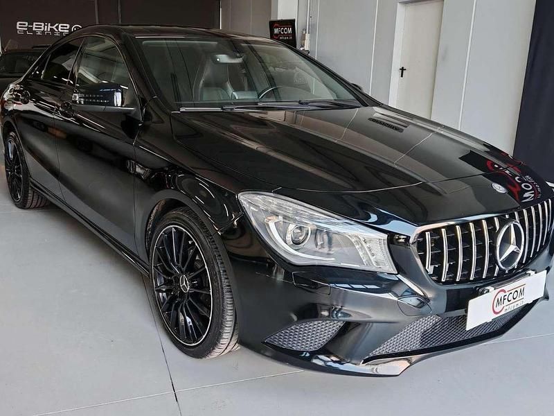 Usata Mercedes CLA220 170 CV (125 kW) 2015 Nero Berlina