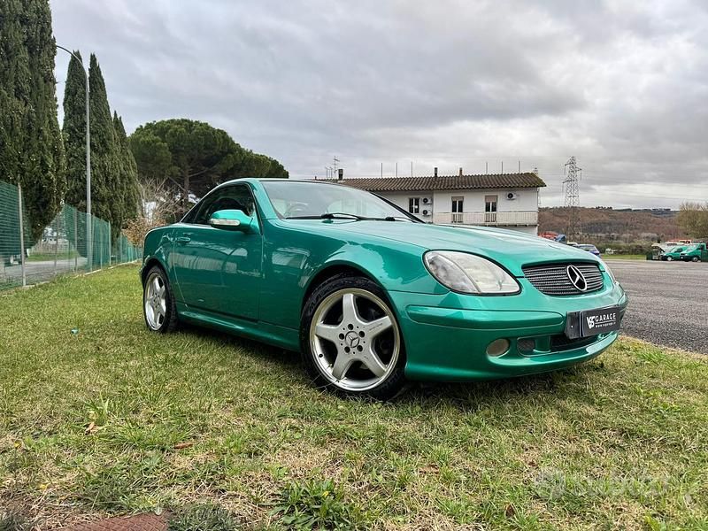 Usata Mercedes SLK320 218 CV (160 kW) 2001 Cabrio
