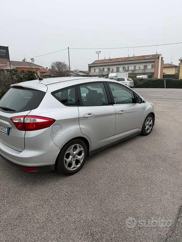 Usata Ford C-MAX 105 CV (77 kW) 2011 Grigio Monovolume
