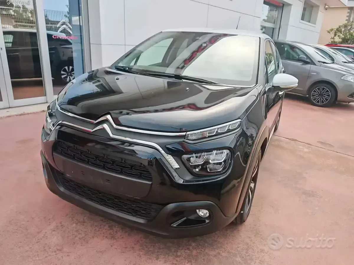 Usata Citroën C3 PureTech 110 CV (80 kW) 2024 Nero Berlina