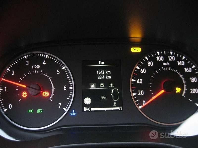 Usata Dacia Jogger Extreme 101 CV (74 kW) 2024 Grigio Monovolume