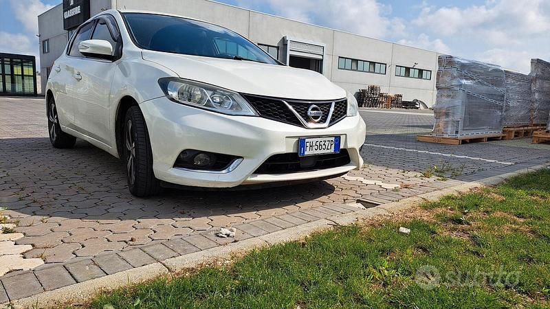 Usata Nissan Pulsar 110 CV (80 kW) 2017 Bianco Utilitaria