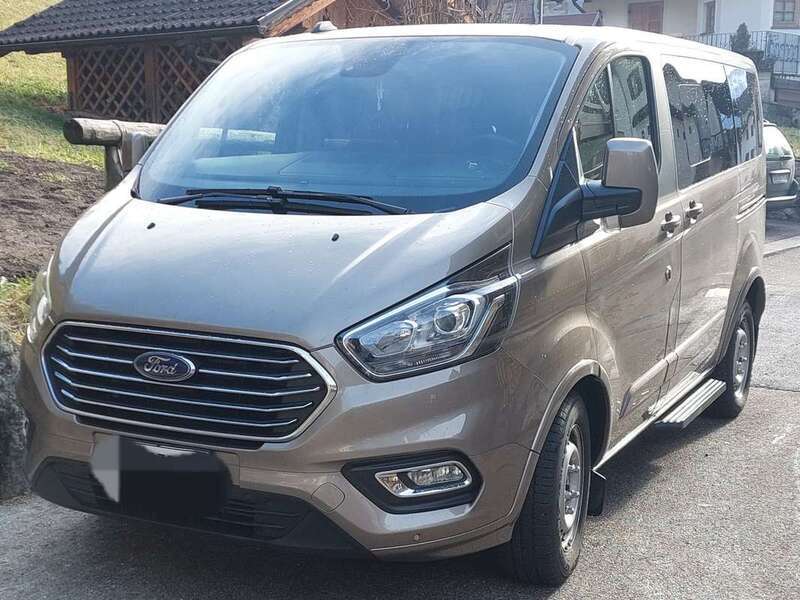 Usato 2019 Ford Tourneo Custom Diesel 185 CV (35.000 €)