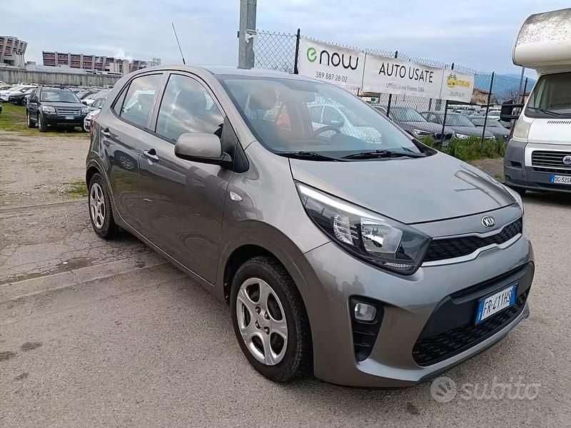 Usata Kia Picanto 2018 Grigio Utilitaria