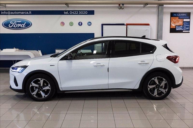 Usata Ford Focus Active 125 CV (91 kW) 2023 Bianco SUV