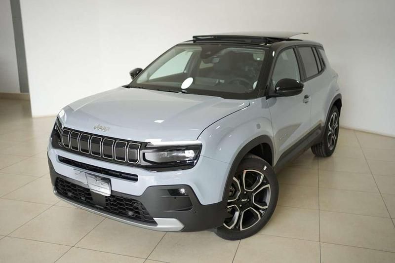 Nuova Jeep Avenger Summit 101 CV (74 kW) 2026 Grigio/tetto nero SUV