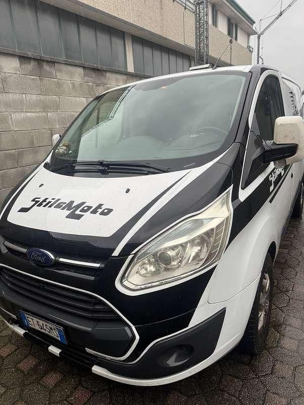 Usata Ford Transit Custom 125 CV (91 kW) 2013