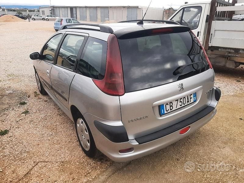 Usata Peugeot 206 70 CV (51 kW) 2003 Station wagon