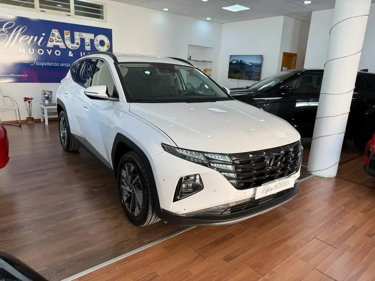 Usata Hyundai Tucson 135 CV (99 kW) 2023 Bianco SUV