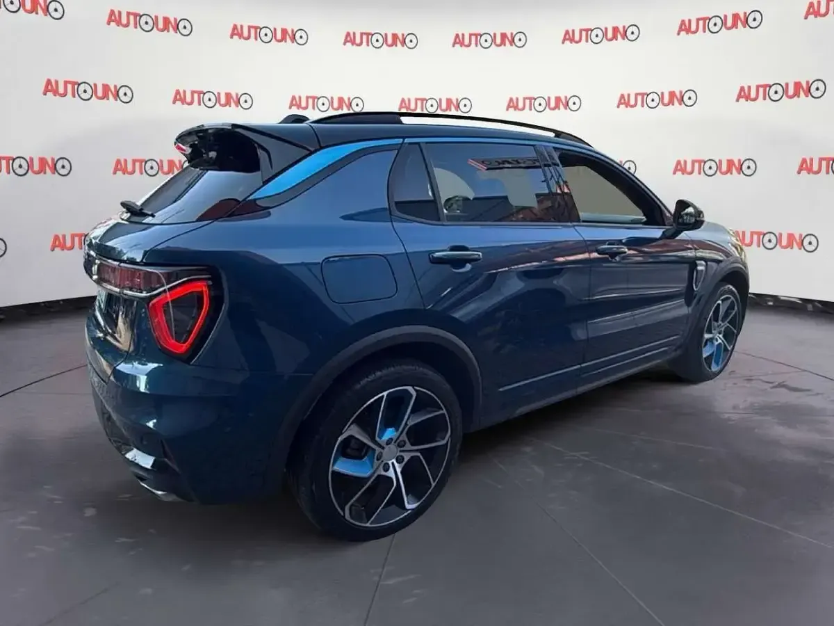 Usata Lynk & Co 01 261 CV (191 kW) 2023 Blu/azzurro SUV