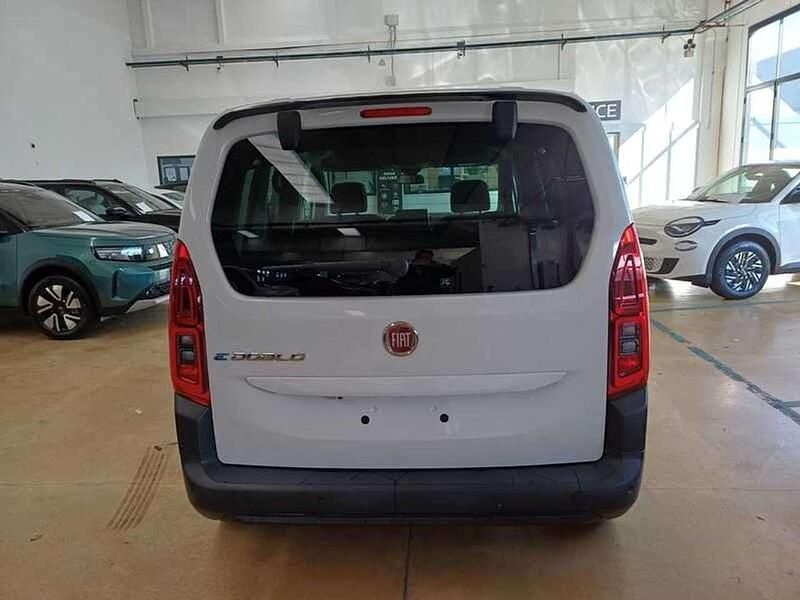 Usata Fiat e-Doblò 56 kW (77 CV) 2023 Bianco gelato Monovolume
