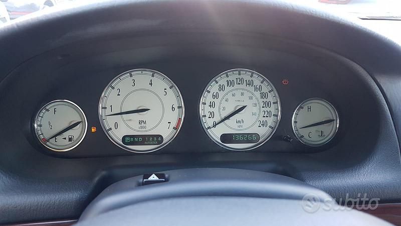 Usata Chrysler 300M 1999 Grigio Berlina