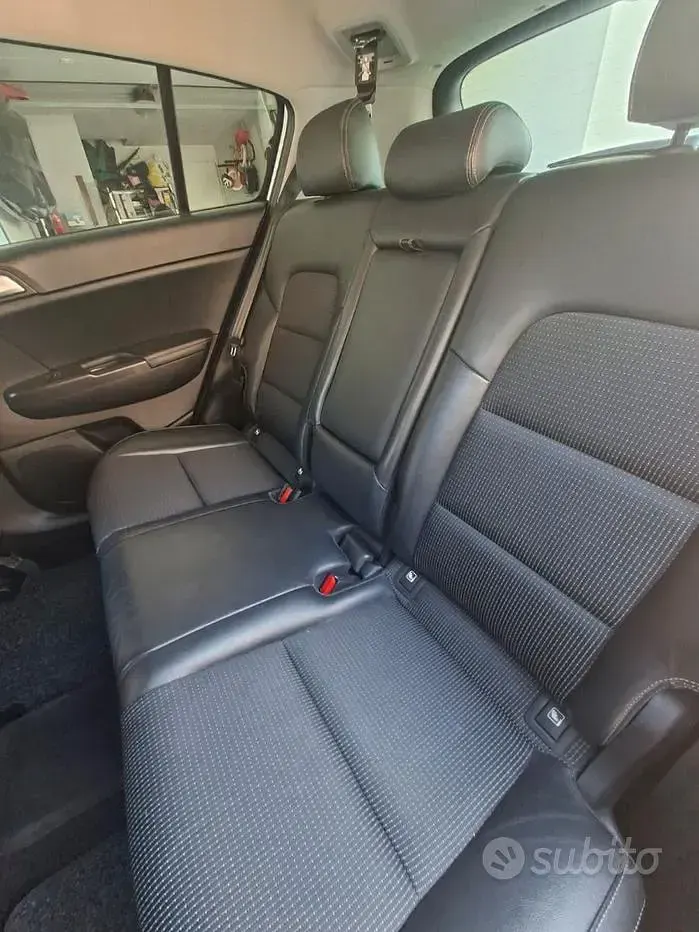 Usata Kia Sportage 115 CV (84 kW) 2016 Bianco SUV