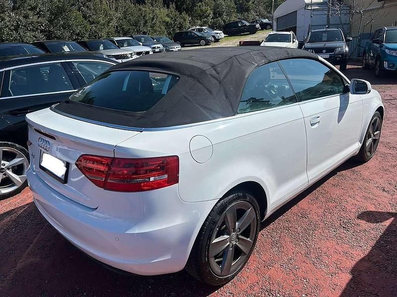 Usata Audi A3 Cabriolet Ambition 105 CV (77 kW) 2012 Bianco Cabrio
