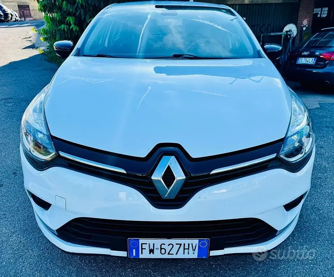 Usata Renault Clio 75 CV (55 kW) 2019 Bianco Station wagon