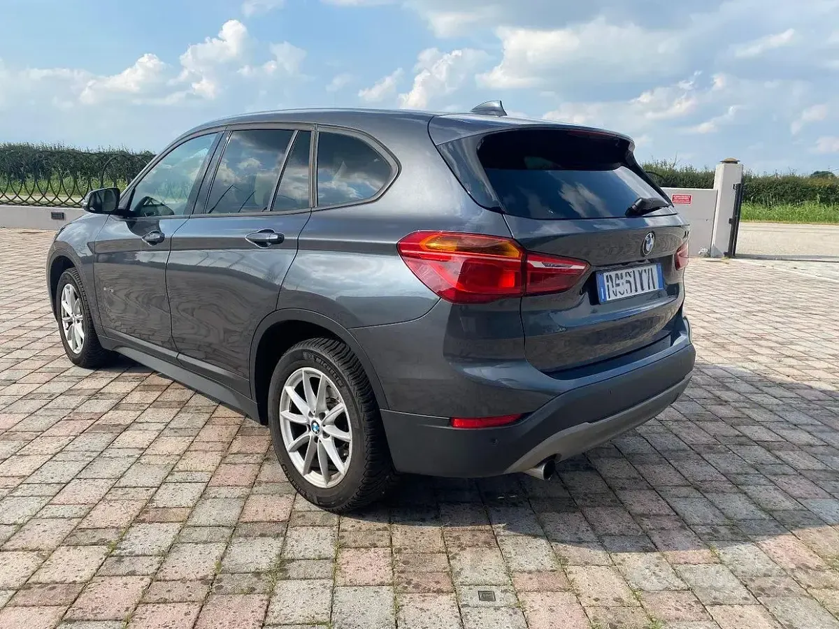 Usata BMW X1 136 CV (100 kW) 2016 Bluazzurro SUV