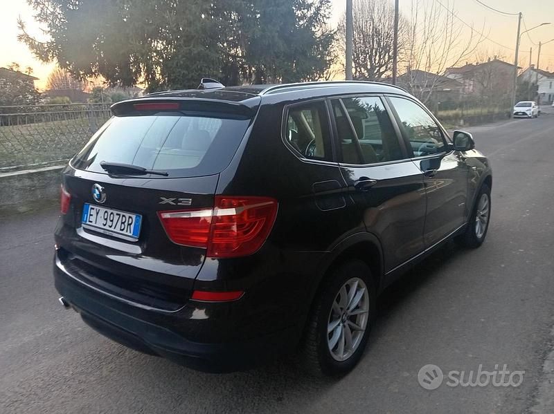 Usata BMW X3 Efficient Dynamics 190 CV (139 kW) 2015 Nero SUV