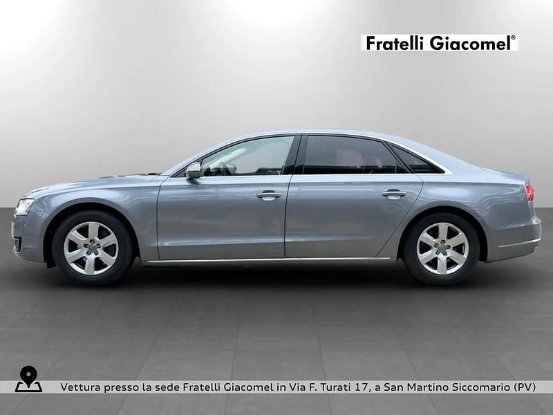 Usata Audi A8L Comfort 262 CV (192 kW) 2017 Colore exclusive Berlina
