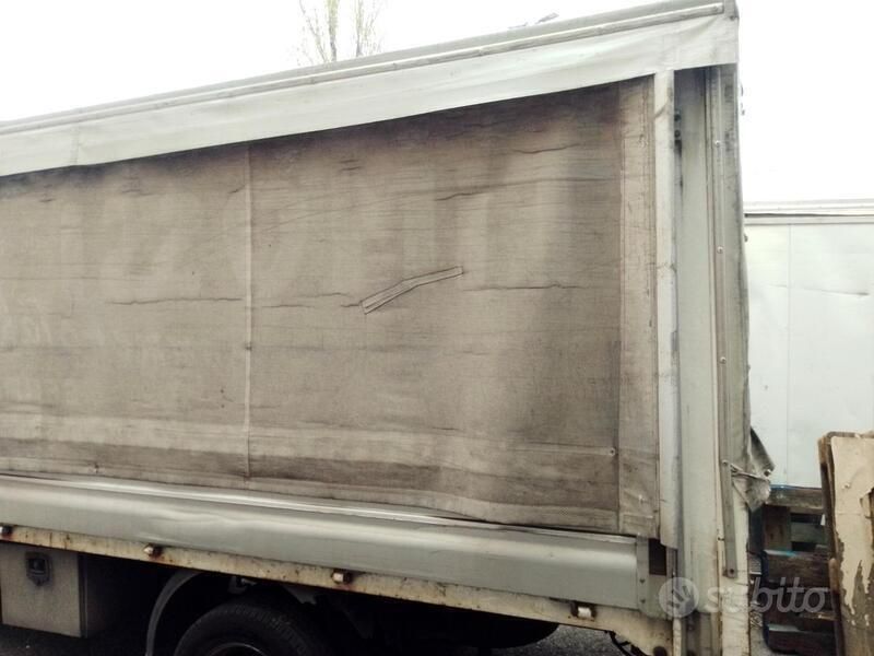 Usata 2010 Nissan Cabstar Pick-up | 4500 € - Immagine 1/4