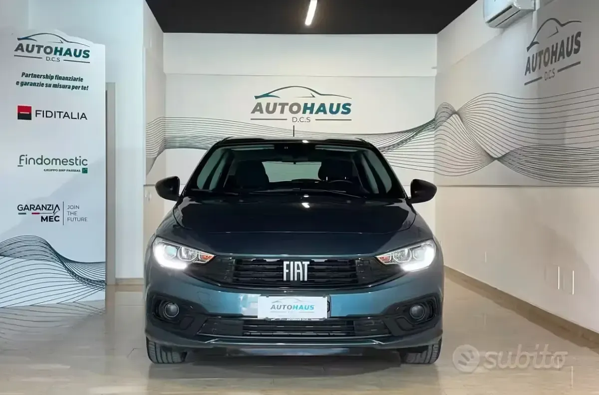 Usata Fiat Tipo 100 CV (73 kW) 2023 Bluazzurro Station wagon