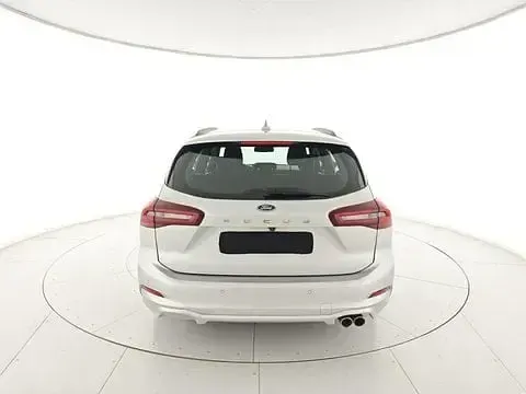 Usata Ford Focus ST-Line 116 CV (85 kW) 2023 Rosso Station wagon