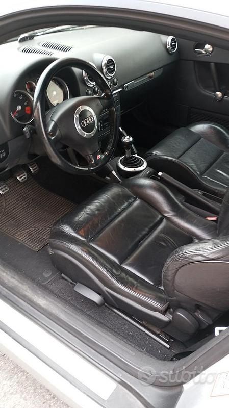 Usata Audi TT 179 CV (131 kW) 2002 Grigio Coupé
