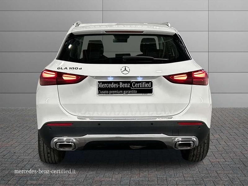 Usata Mercedes GLA180 Advanced 116 CV (85 kW) 2025 Bianco polare SUV