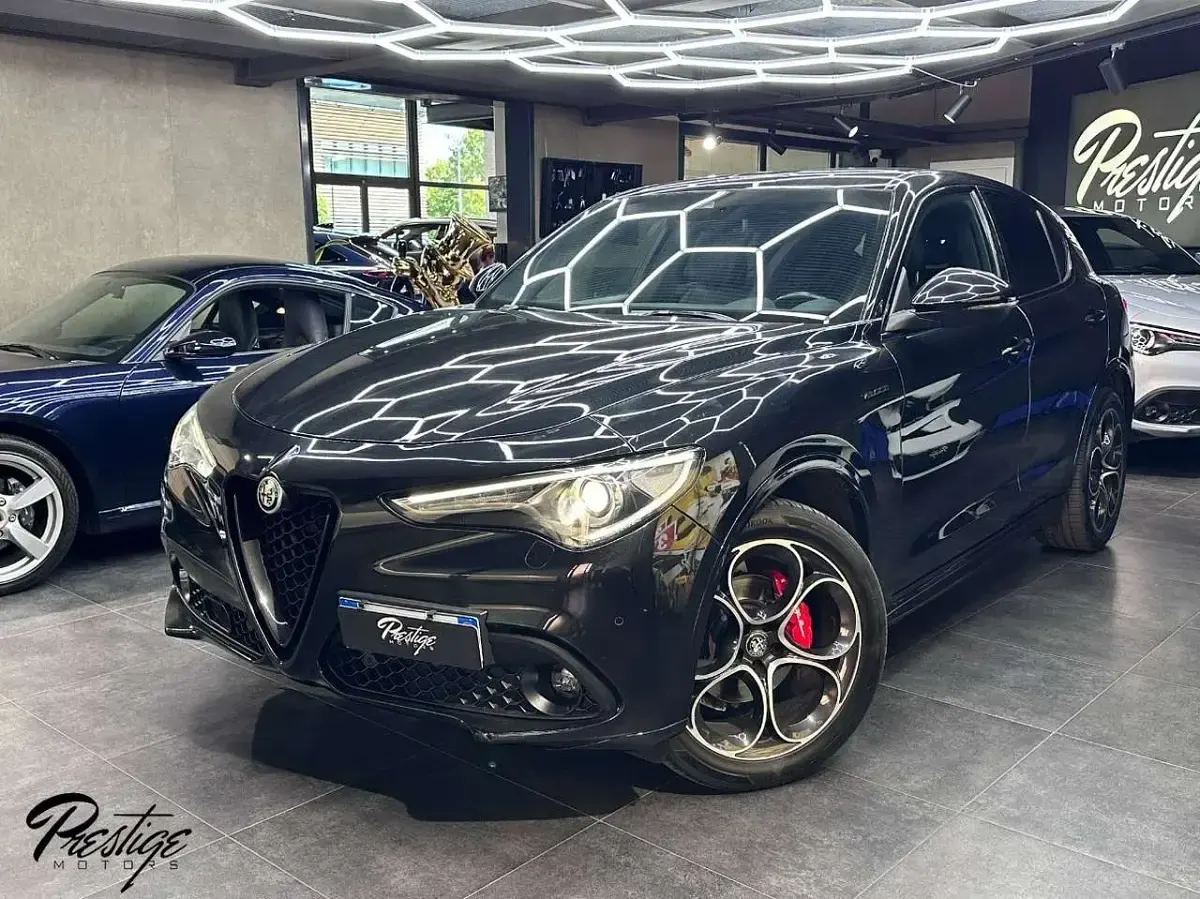 Usata Alfa Romeo Stelvio Veloce 209 CV (153 kW) 2020 Other SUV