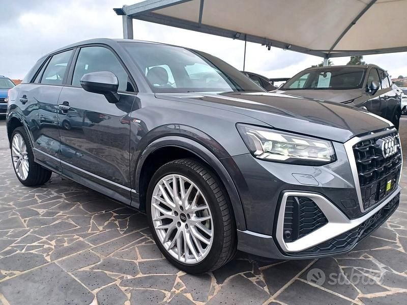 Usata Audi Q2 149 CV (109 kW) 2025 Grigio SUV