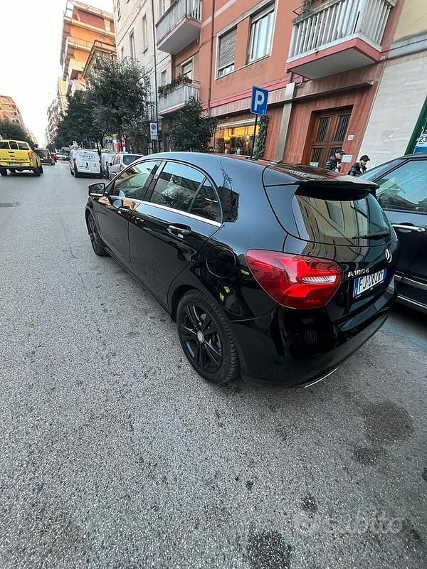 Usata Mercedes A180 2017 Nero Berlina