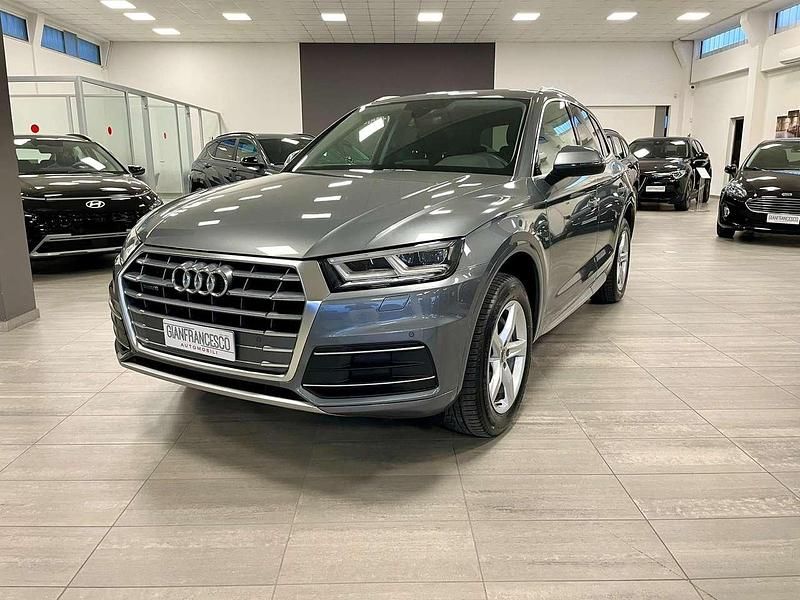 Grigio Usata 2019 Audi Q5 Sport SUV | 26.900 € (Super prezzo) - Immagine 1/4