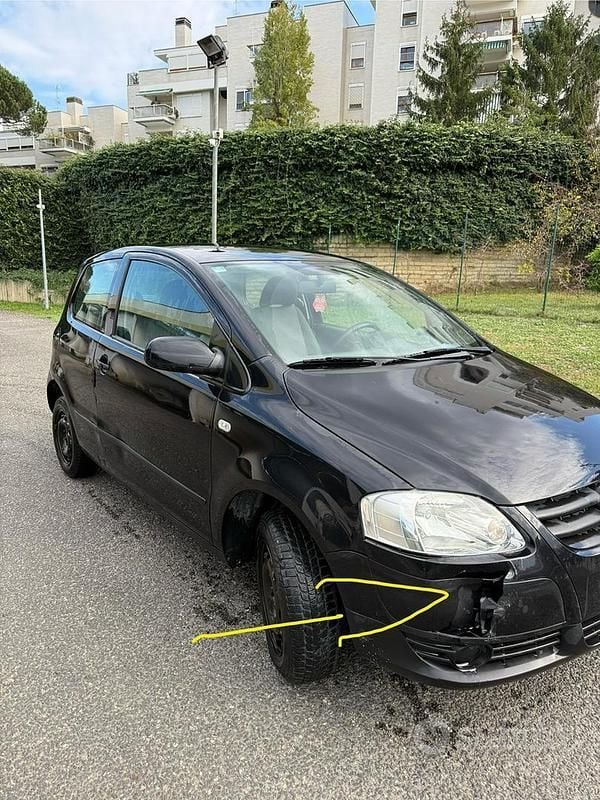 Usata VW Fox 70 CV (51 kW) 2006 Nero Utilitaria