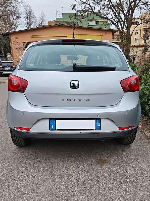 Usata Seat Ibiza Style 69 CV (50 kW) 2009 Argento Berlina