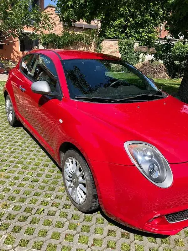 Usata Alfa Romeo MiTo Impression 69 CV (50 kW) 2015 Rosso Utilitaria