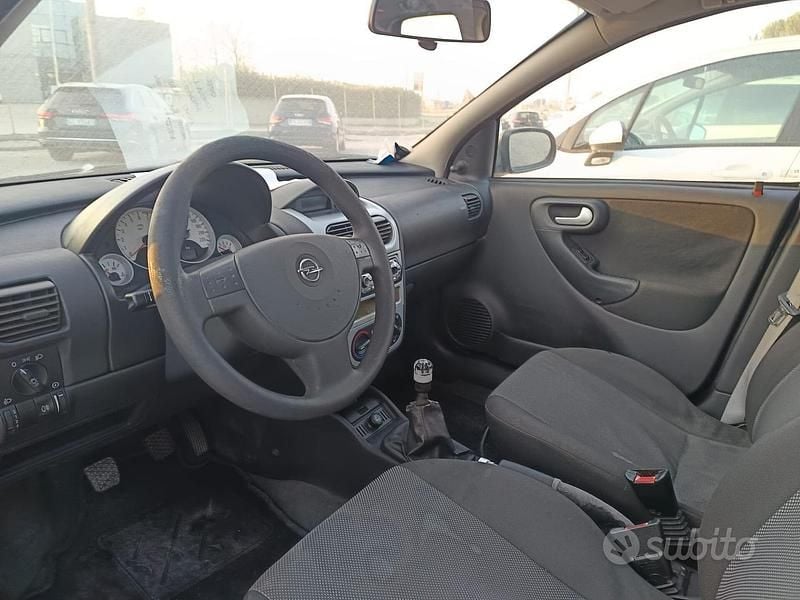 Usata Opel Corsa Club 2006 Nero Utilitaria