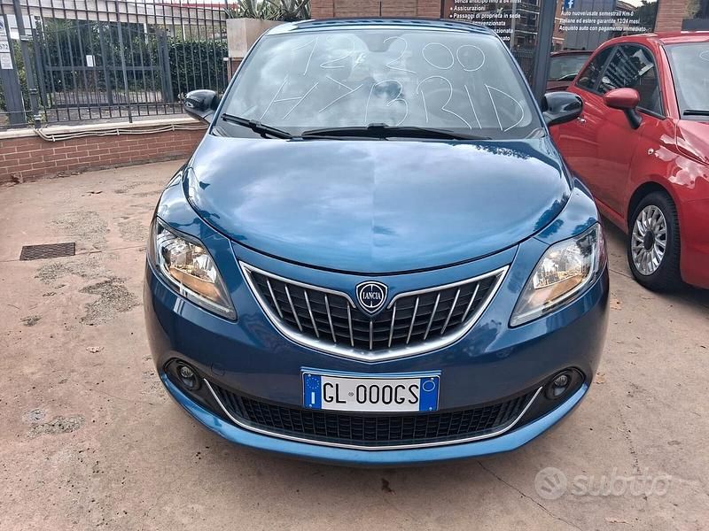 Usata Lancia Ypsilon S 69 CV (50 kW) 2022 Blu Utilitaria