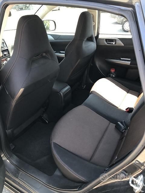 Usata Subaru XV Trend 150 CV (110 kW) 2011 Blu SUV