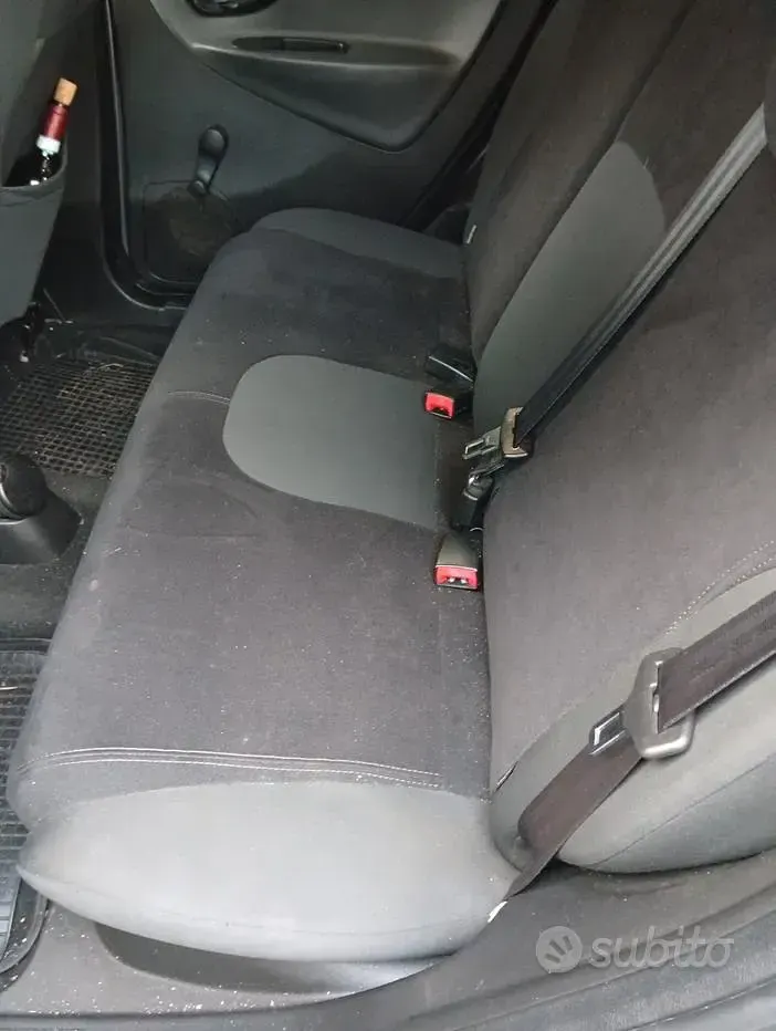 Usata Lancia Ypsilon 2012 Grigio Utilitaria