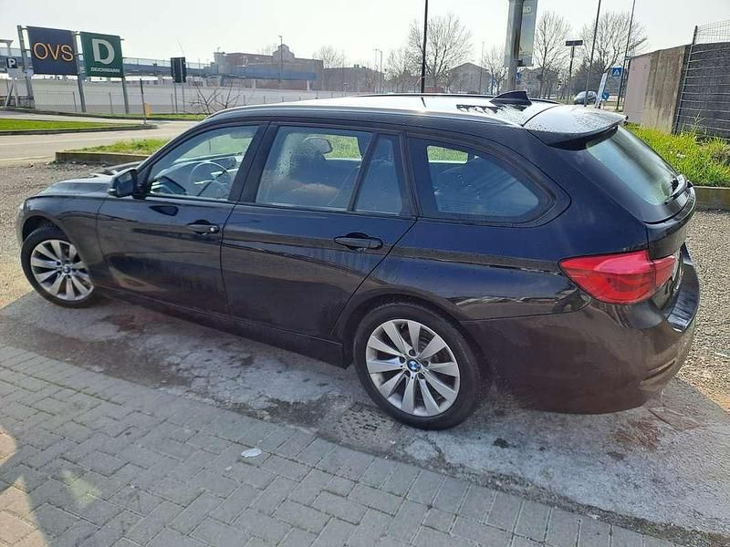 Usata BMW 316 Advantage 116 CV (85 kW) 2017 Nero Station wagon