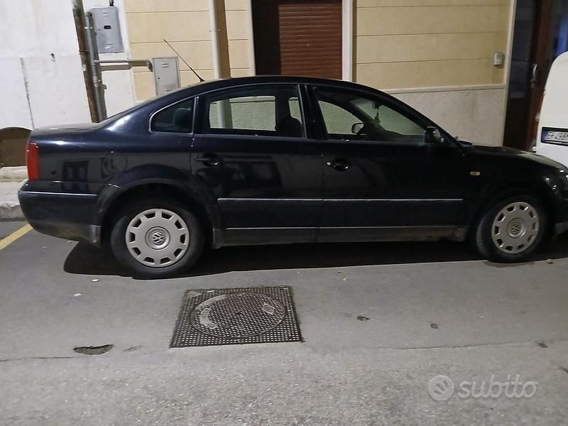 Usata VW Passat 1998 Nero Berlina