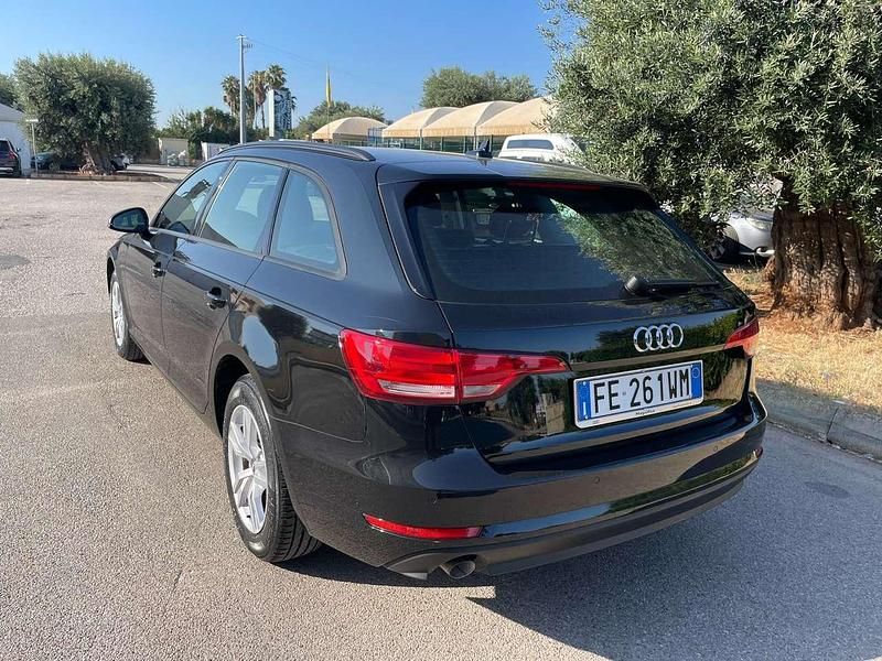 Usata Audi A4 Business 150 CV (110 kW) 2016 Nero Station wagon