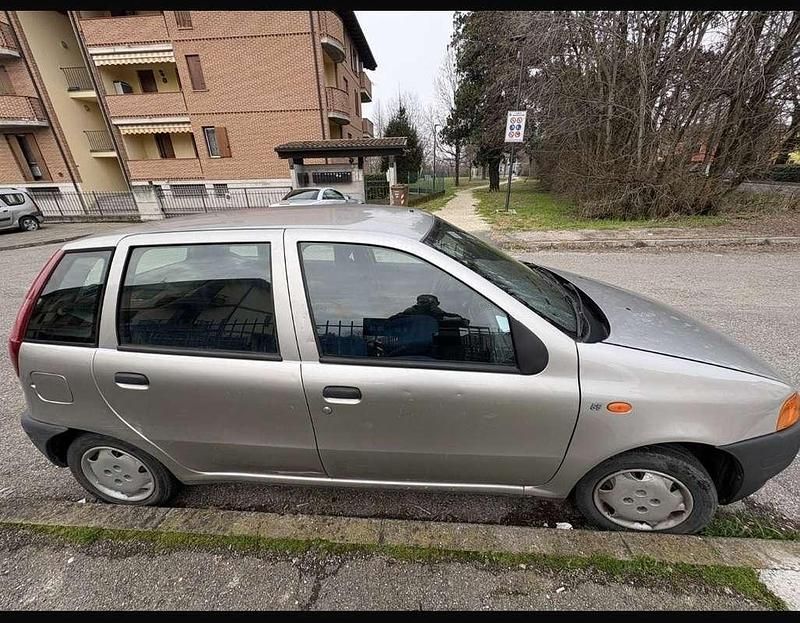 Usata Fiat Punto S 54 CV (39 kW) 1997 Berlina