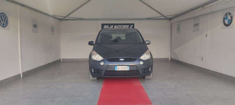 Usata Ford S-MAX S 140 CV (102 kW) 2009 Grigio Monovolume