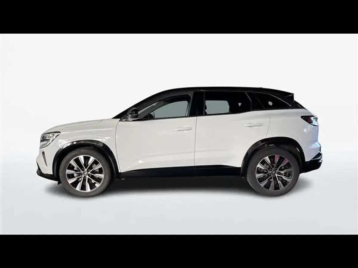Usata Renault Austral Techno 131 CV (96 kW) 2023 Bianco SUV