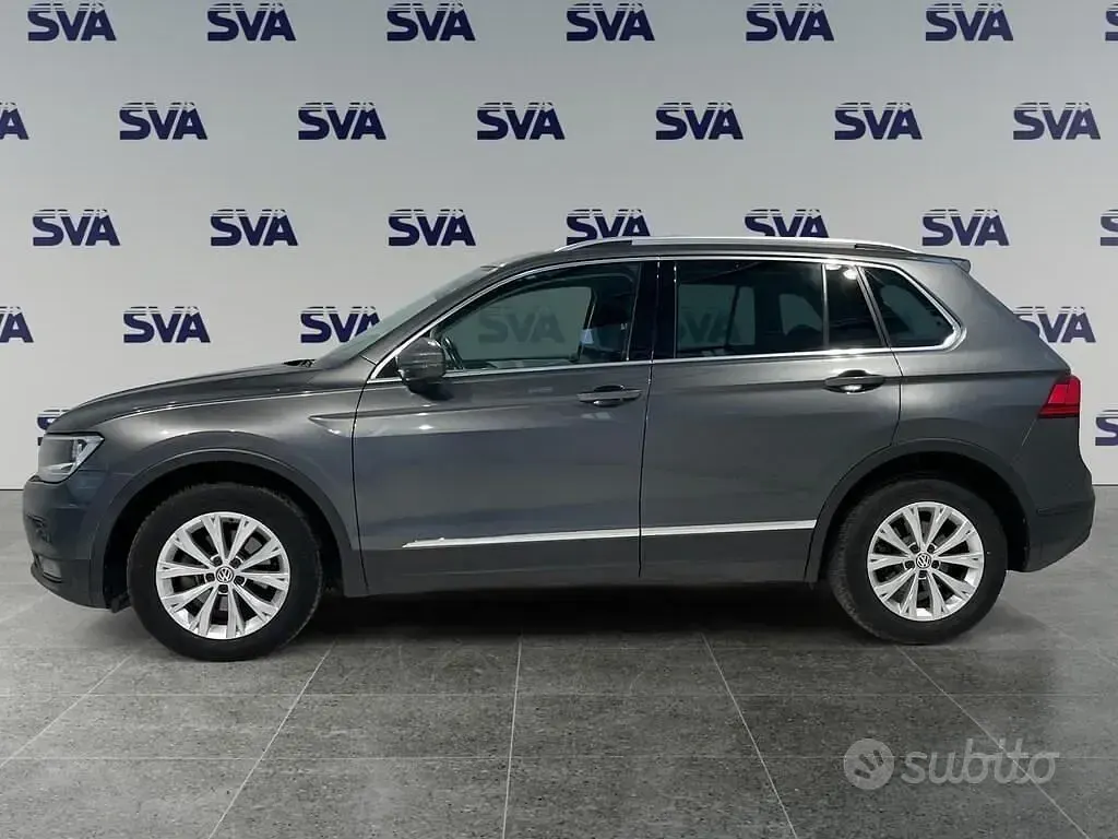 Usata VW Tiguan Business 125 CV (91 kW) 2017 Grigio SUV
