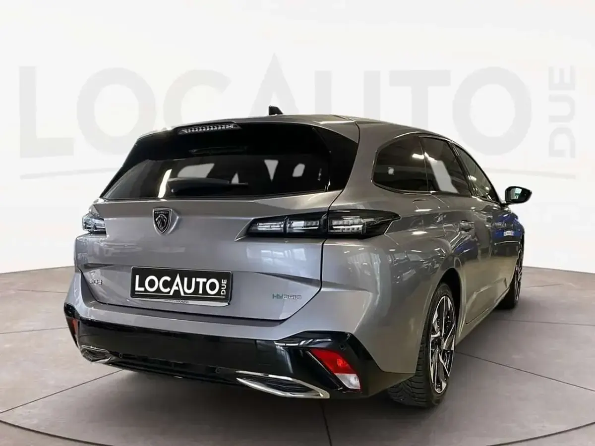Usata Peugeot 308 SW Allure 181 CV (133 kW) 2025 Grigio Station wagon
