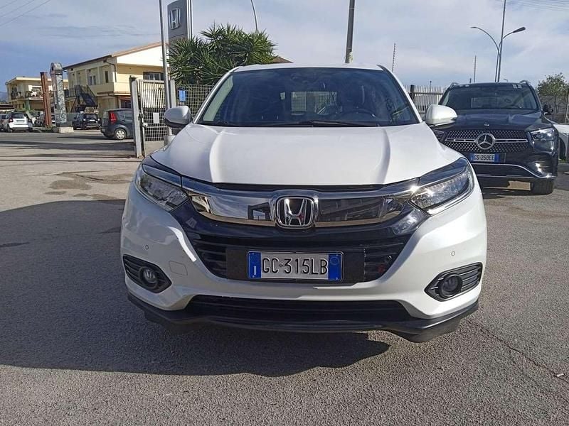 Usata Honda HR-V Elegance 131 CV (96 kW) 2020 Platinum white SUV