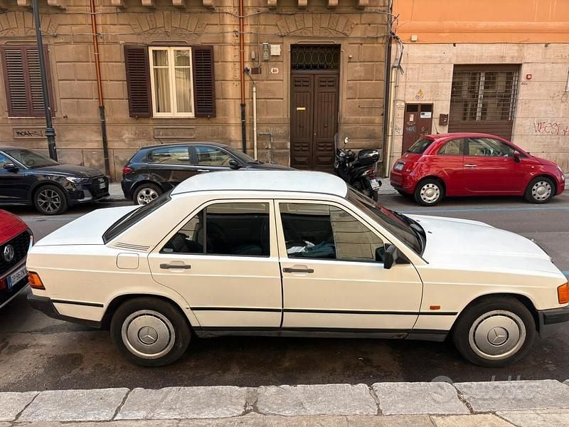 Usata Mercedes 190 1983 Bianco Berlina