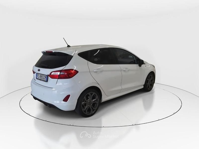 Usata Ford Fiesta ST-Line 86 CV (63 kW) 2018 Bianco Utilitaria