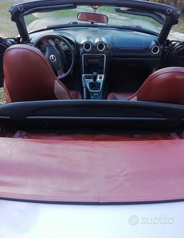 Usata Mazda MX5 2002 Cabrio